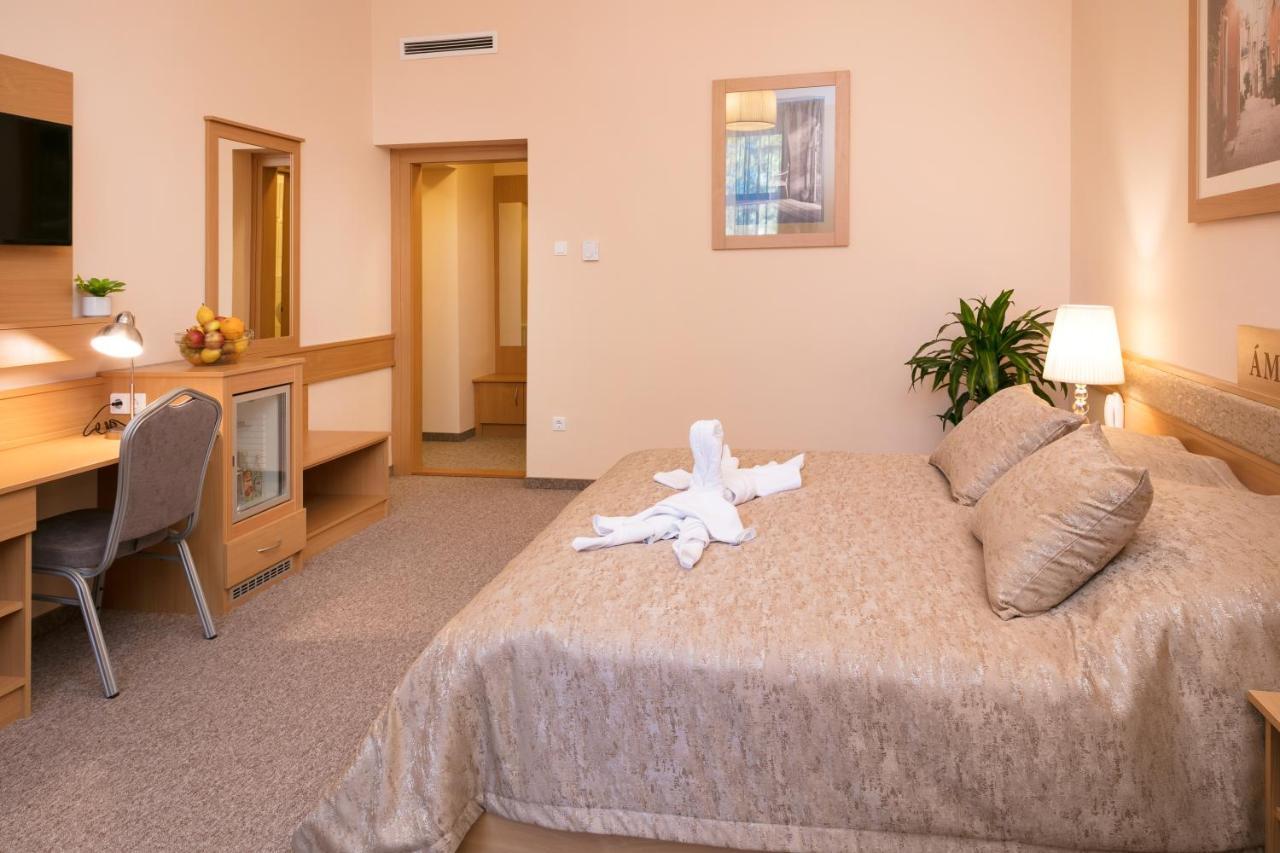 Aquasol Resort Mosonmagyaróvár エクステリア 写真